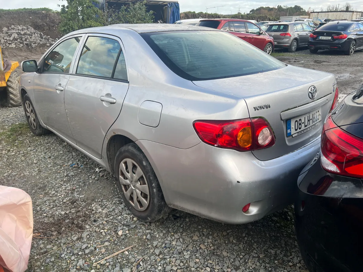 2008 Toyota Corolla 1.4 petrol drive away - Image 4