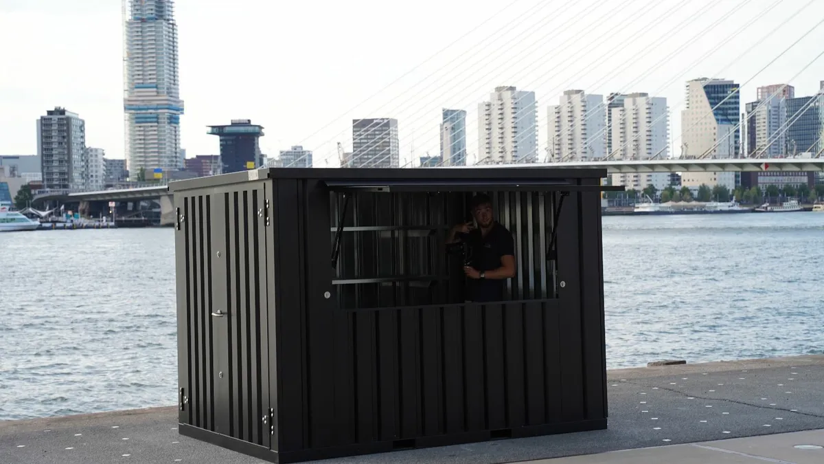 Compact Bar Container – 3x2m, Fully Galvanized - Image 2