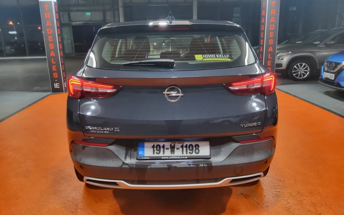 Opel Grandland X SRi 1.5 Turbo D 130PS 6 Speed - Image 4