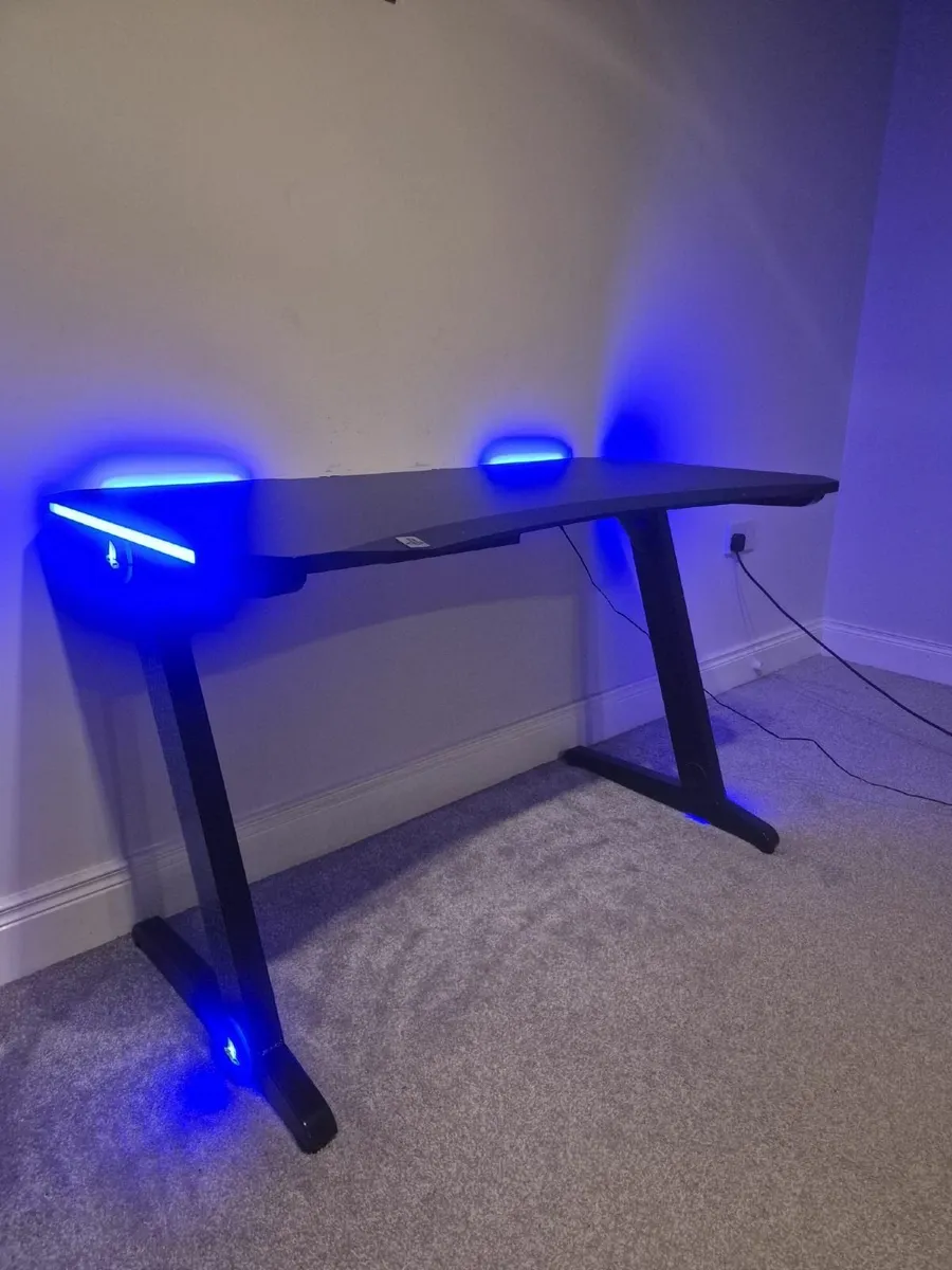 Playstation Gaming Desk Led Light - Image 2