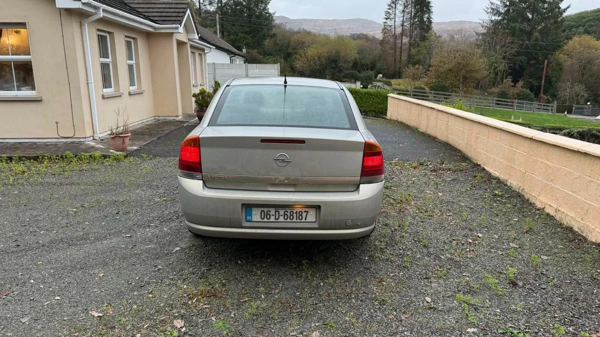 Opel Vectra 2006 - Image 4