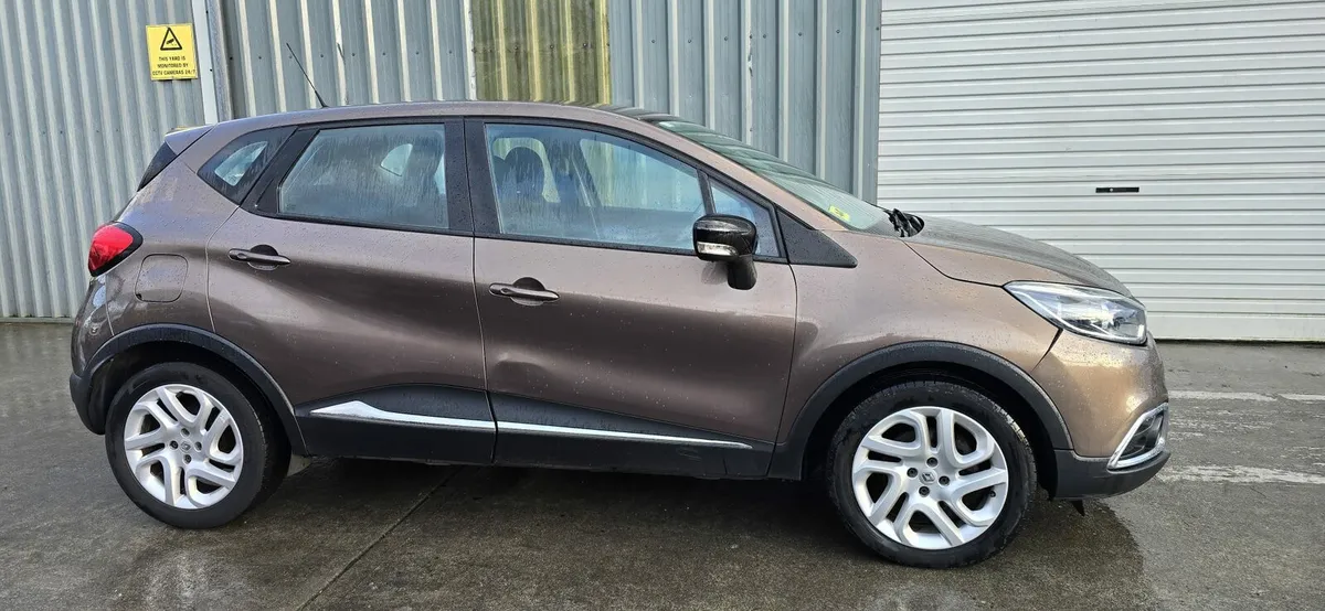 151 RENAULT CAPTUR DIESEL - Image 3