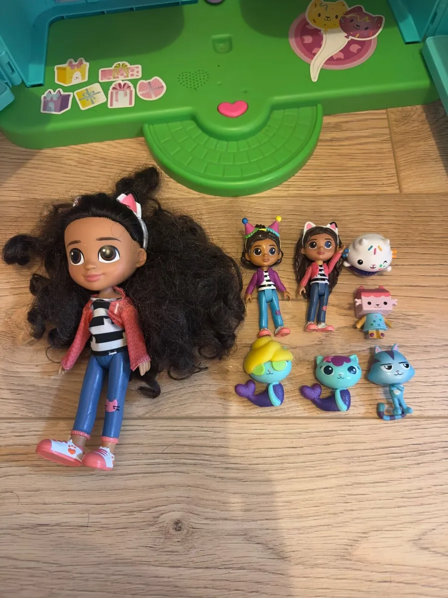 Gabby’s Dollhouse Celebration - Image 2