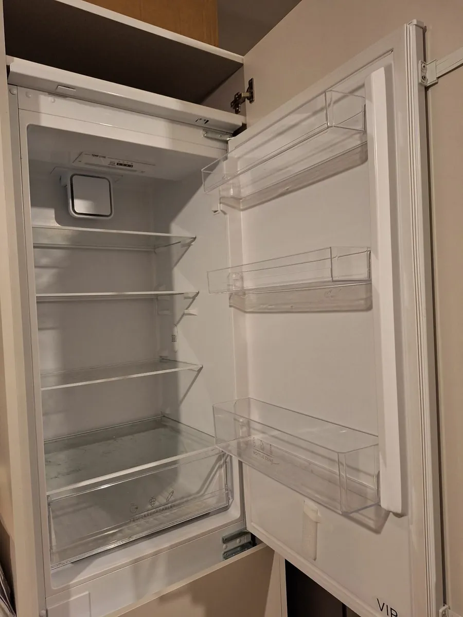 Fridge freezer - Image 1