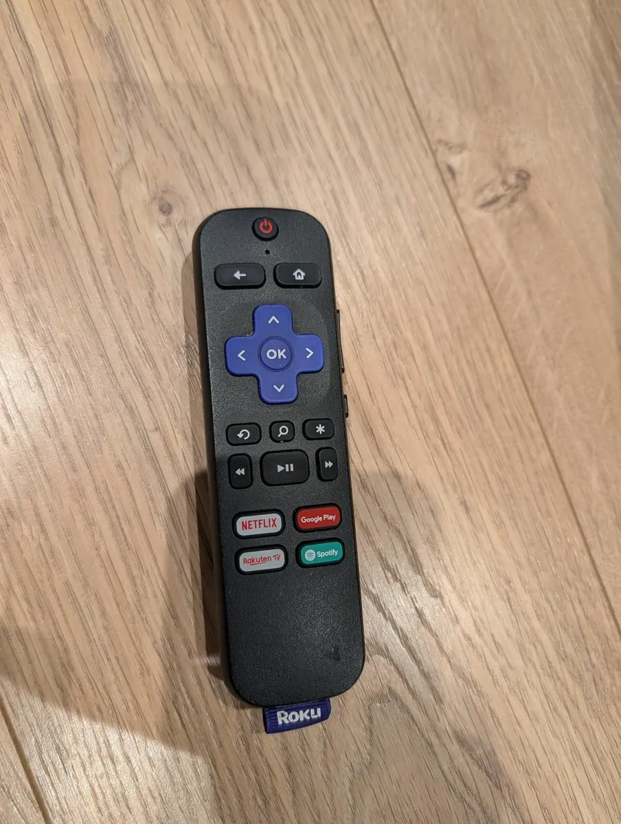 Roku TV Streamer and Soundbar - Image 2
