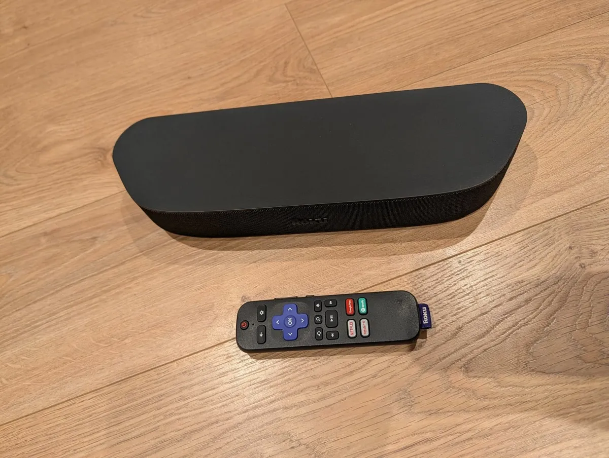 Roku TV Streamer and Soundbar - Image 3