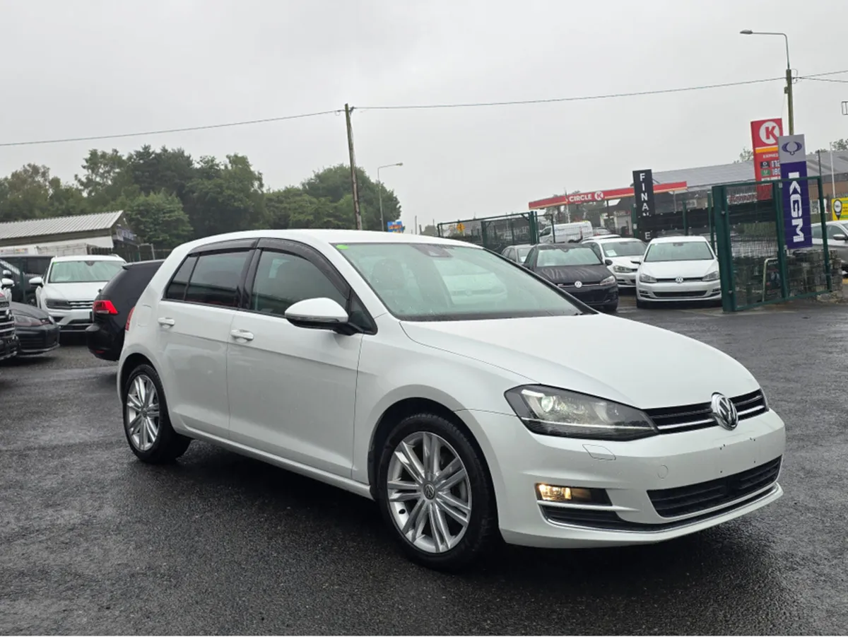 Volkswagen Golf (152) 1.4 TSI SPECIAL TAN LEATHER - Image 2
