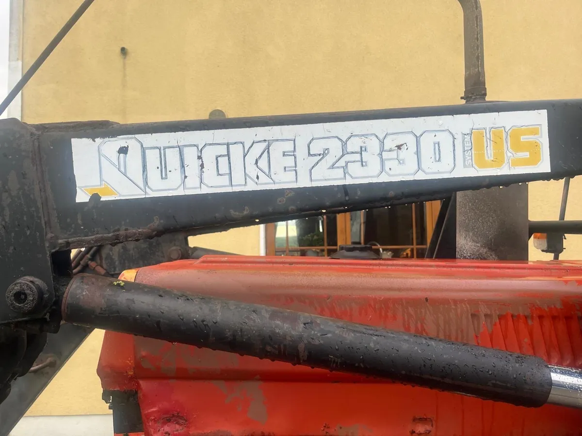 Case 885 with loader - Image 2