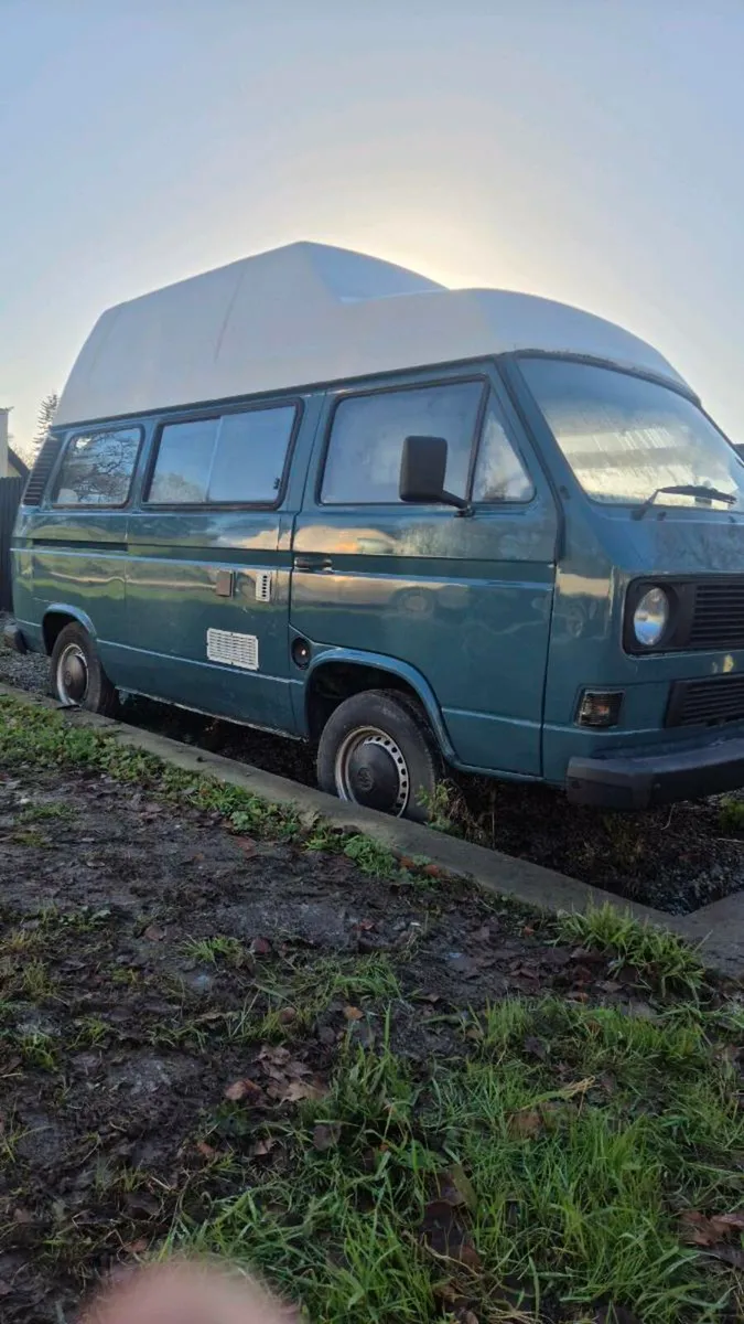 1983 VW camper - Image 1