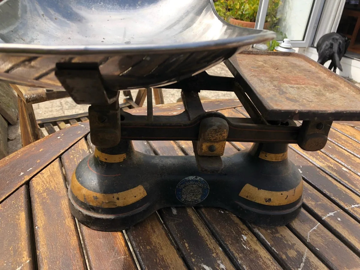 Antique Weighing Scale - Image 3