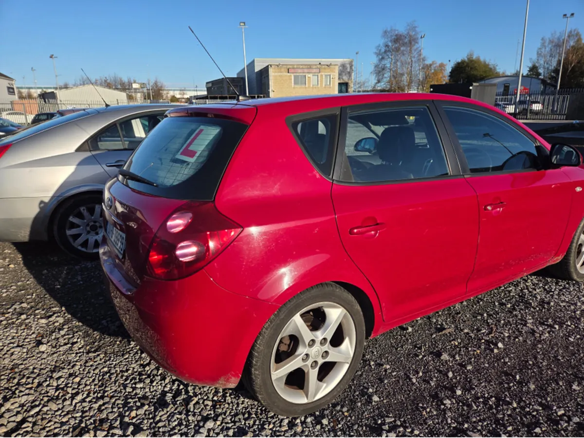 Kia Ceed 1.4 EX 5DR - Image 4