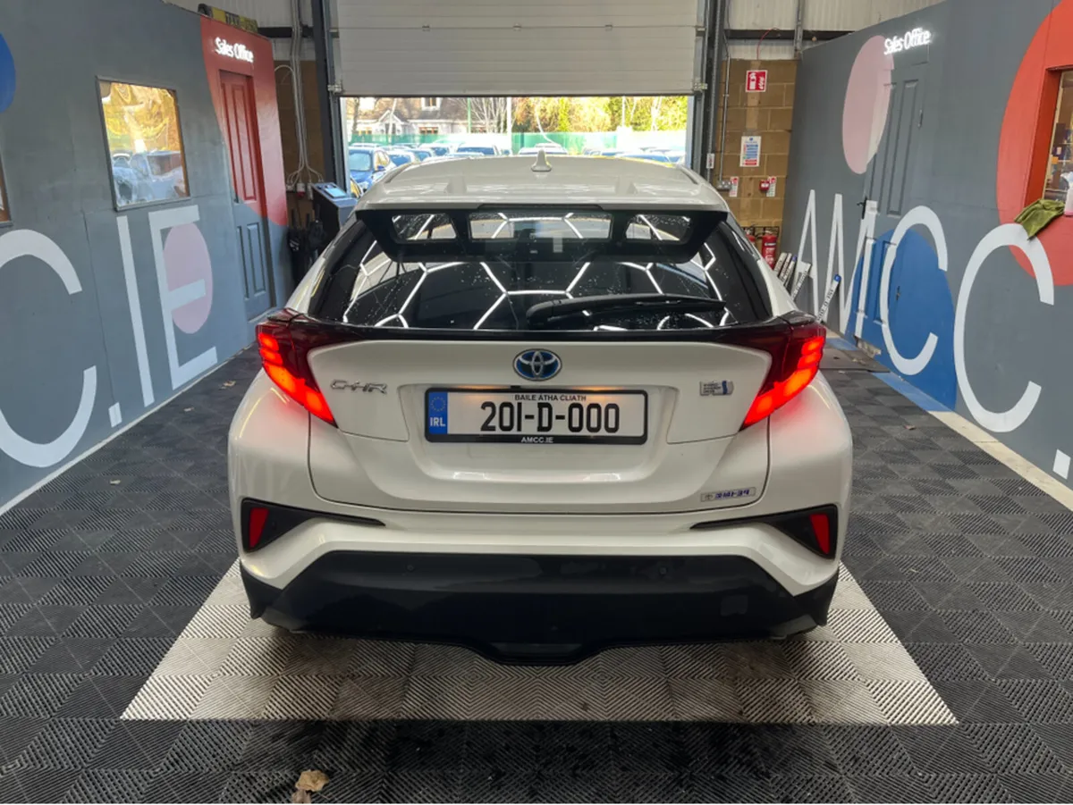 Toyota C-HR 2020 TOYOTA C-HR 1.8L HYBRID / 71K KMS - Image 3