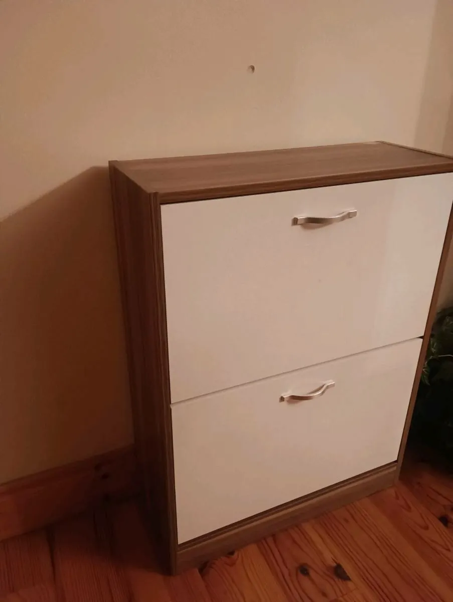 Lovely shoe storage unit,as new 35 Euro - Image 4