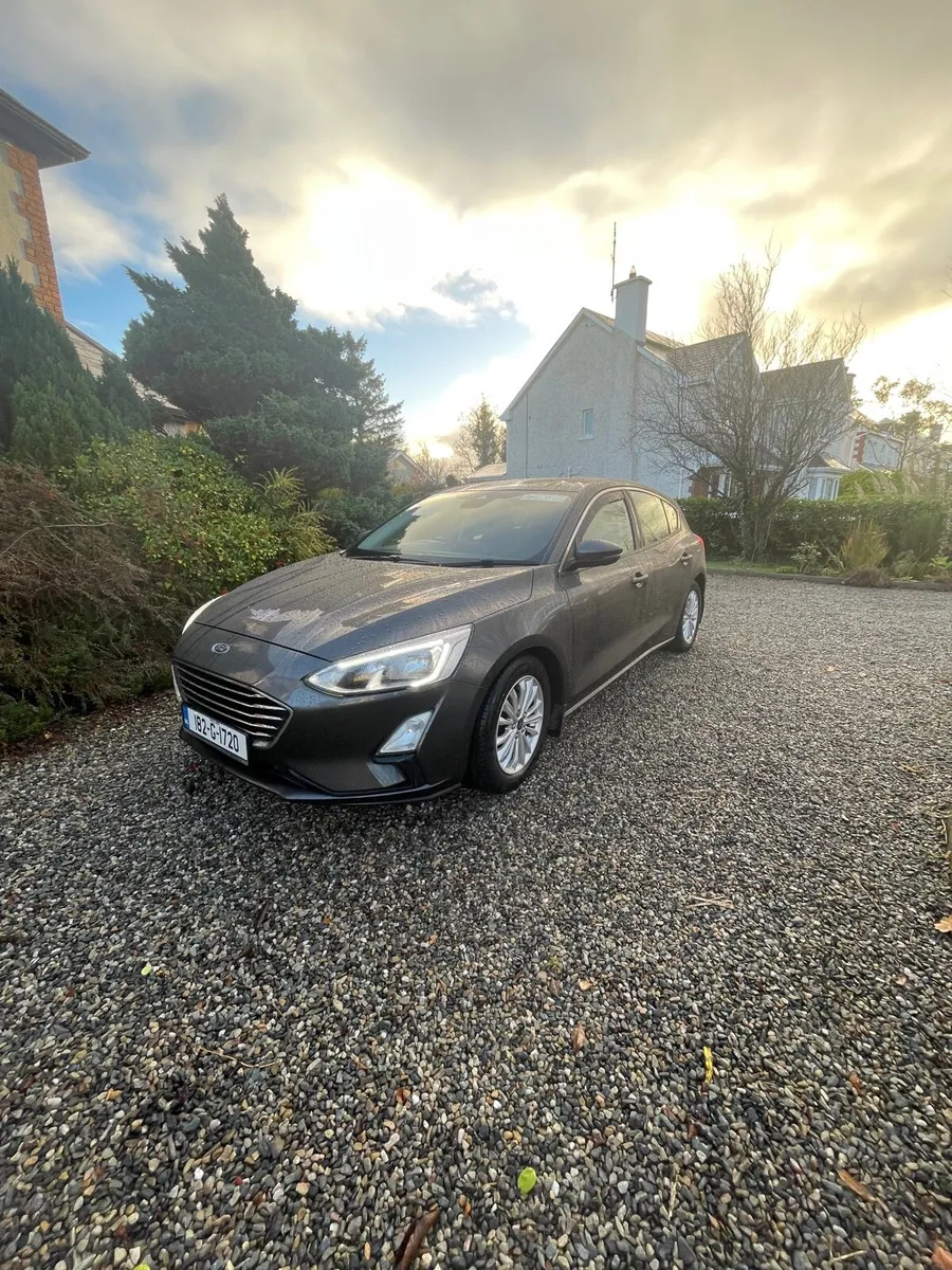 Ford Focus 2018 135,700km 1.5di tdci 125hp - Image 4
