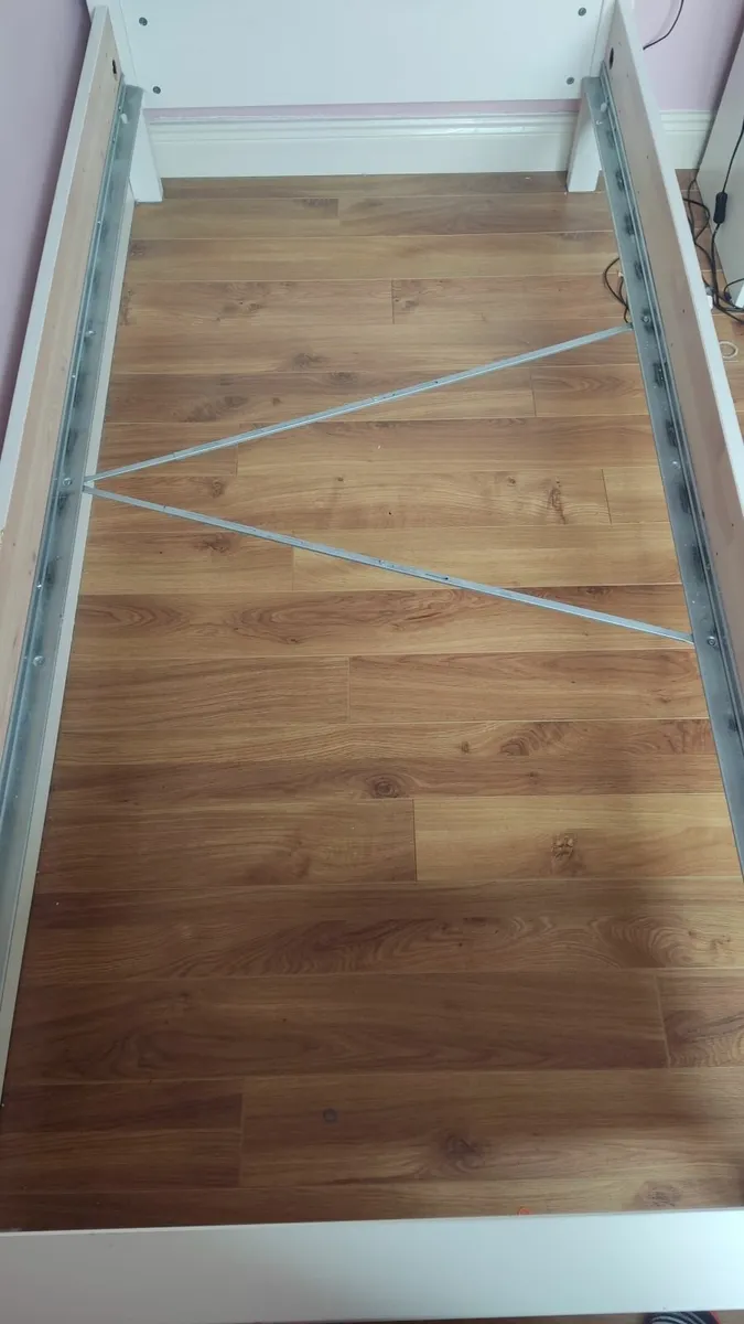Single bed frame - Image 3