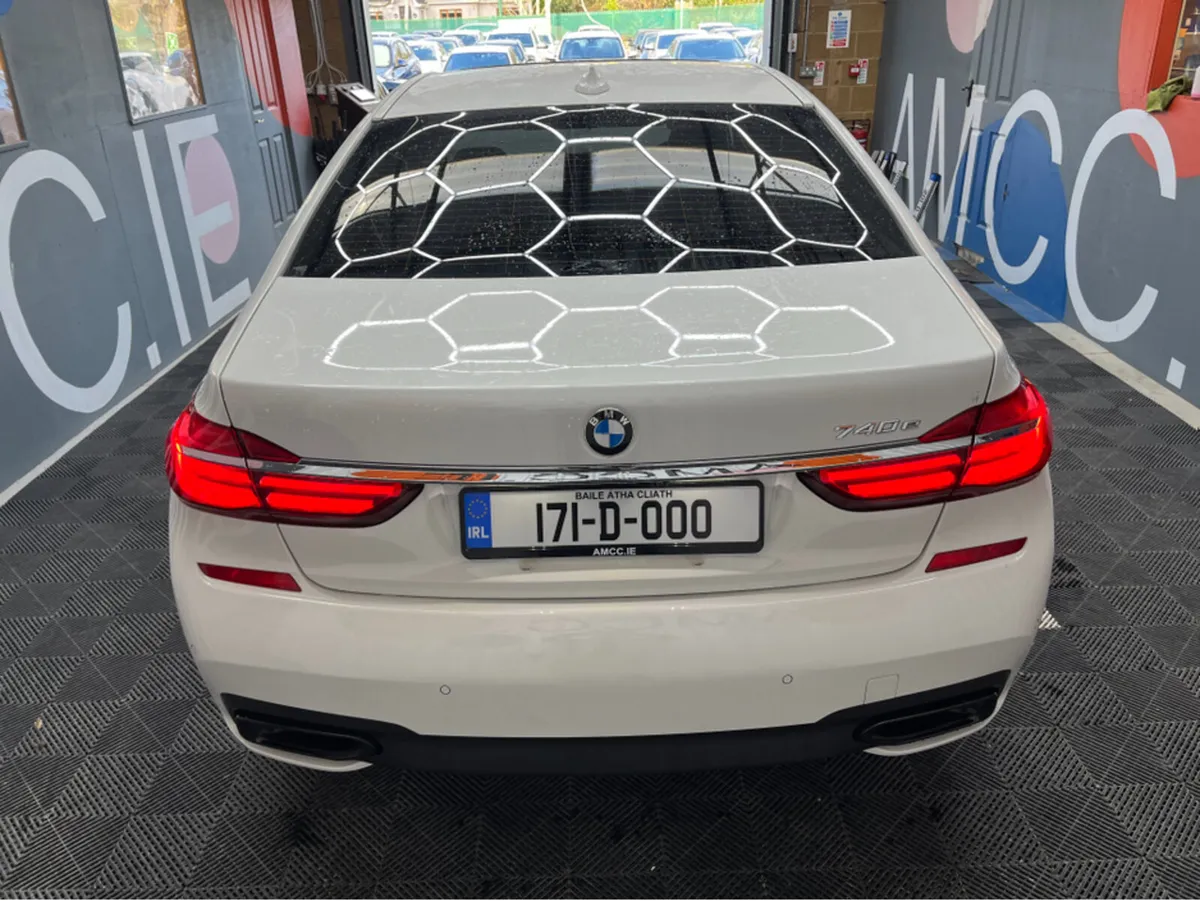 BMW 7-Series 2017 BMW 7 SERIES 740E M-SPORT 2.0L H - Image 3