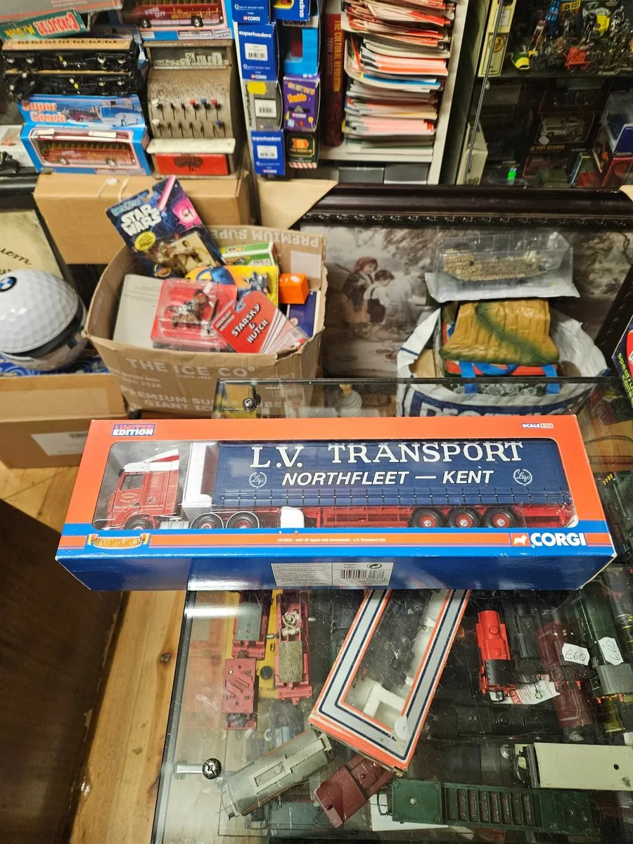 Corgi DAF Tractor Unit and Trailer - Image 2