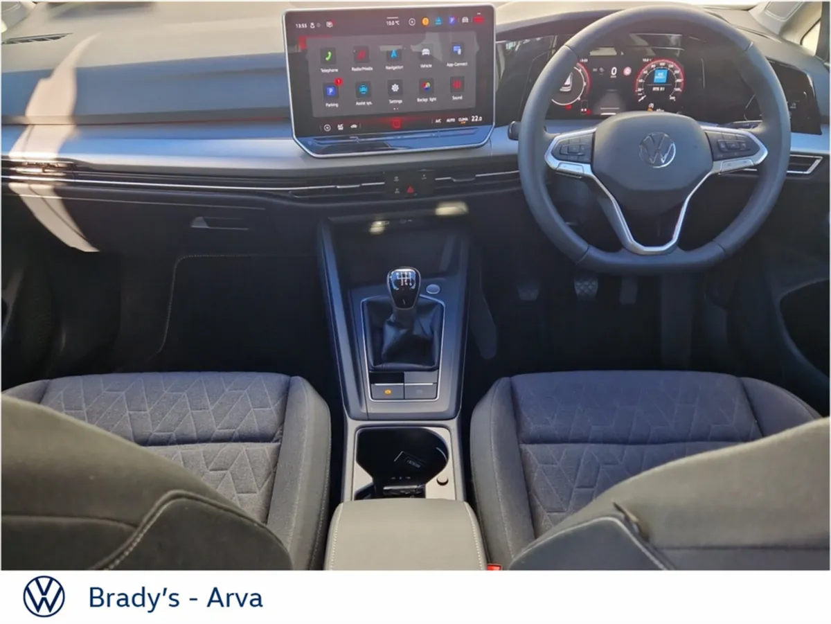 Volkswagen Golf EDITION 75 2.0 TDI 116BHP - Image 2