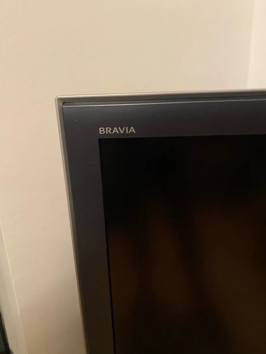 Sony Bravia 32” - Image 2