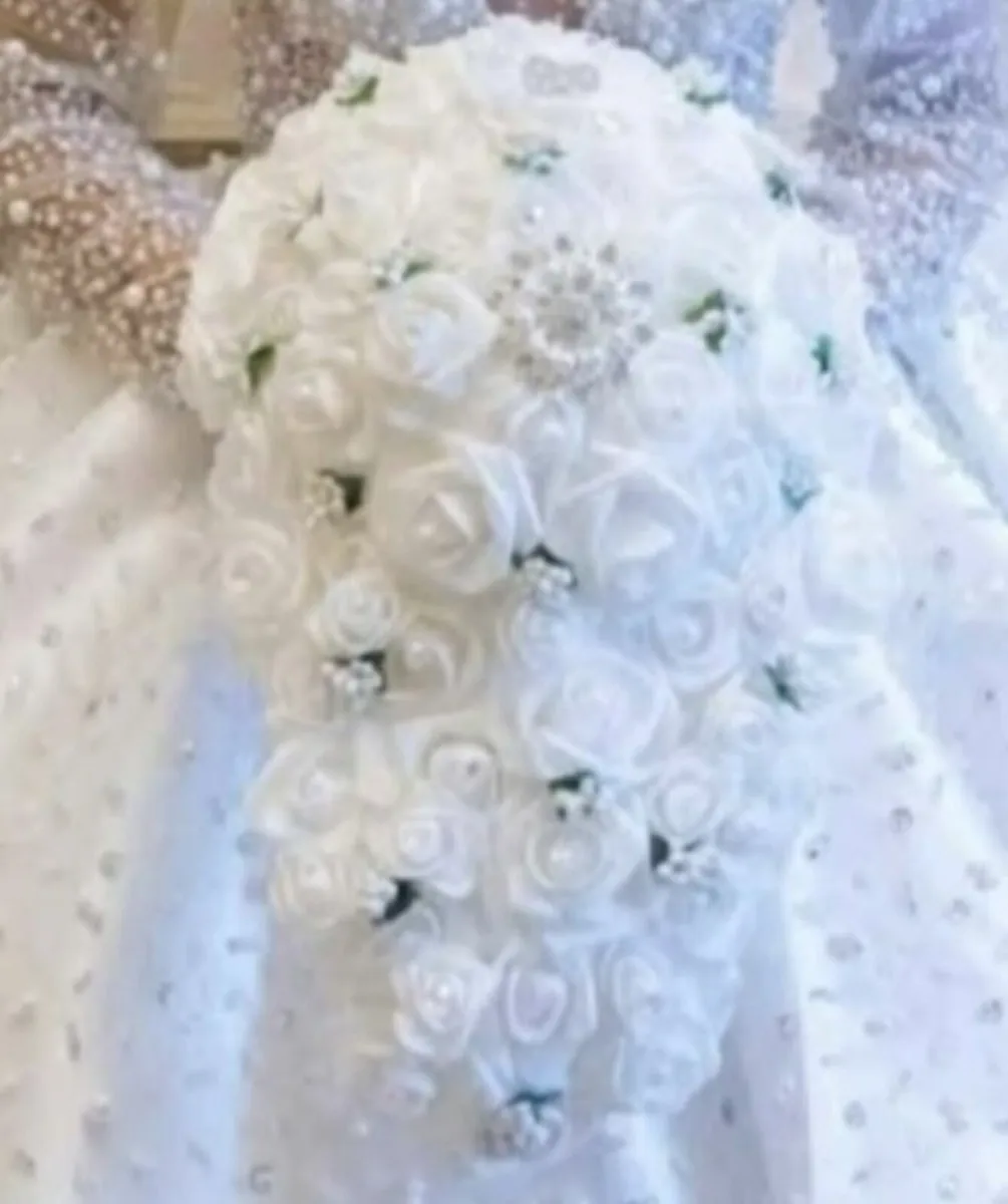 Wedding bouquets - Image 2