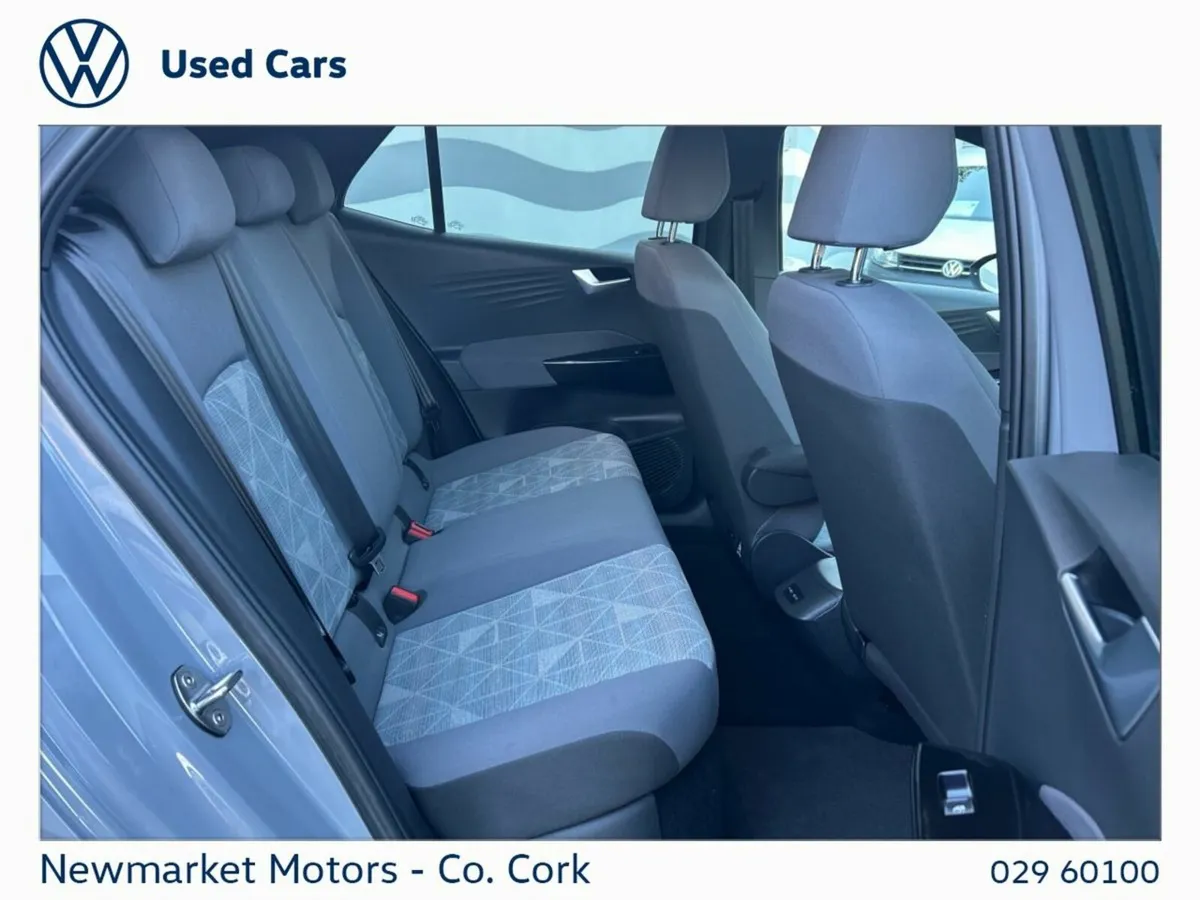 Volkswagen ID.3 58 KWH MOONSTONE GREY WITH BLACK R - Image 3