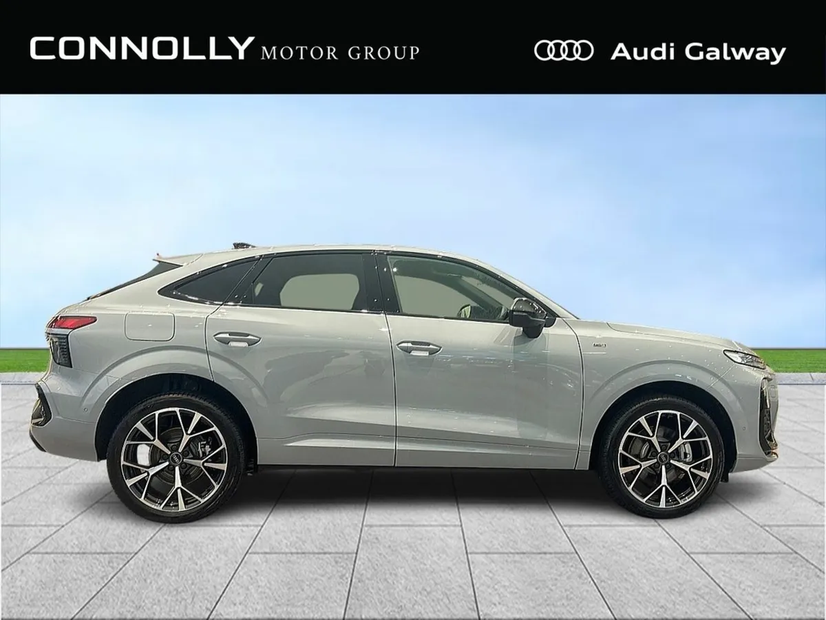 Audi Q3 S LINE SPORTBACK E-HYBRID ** HUGE SPEC ** - Image 4