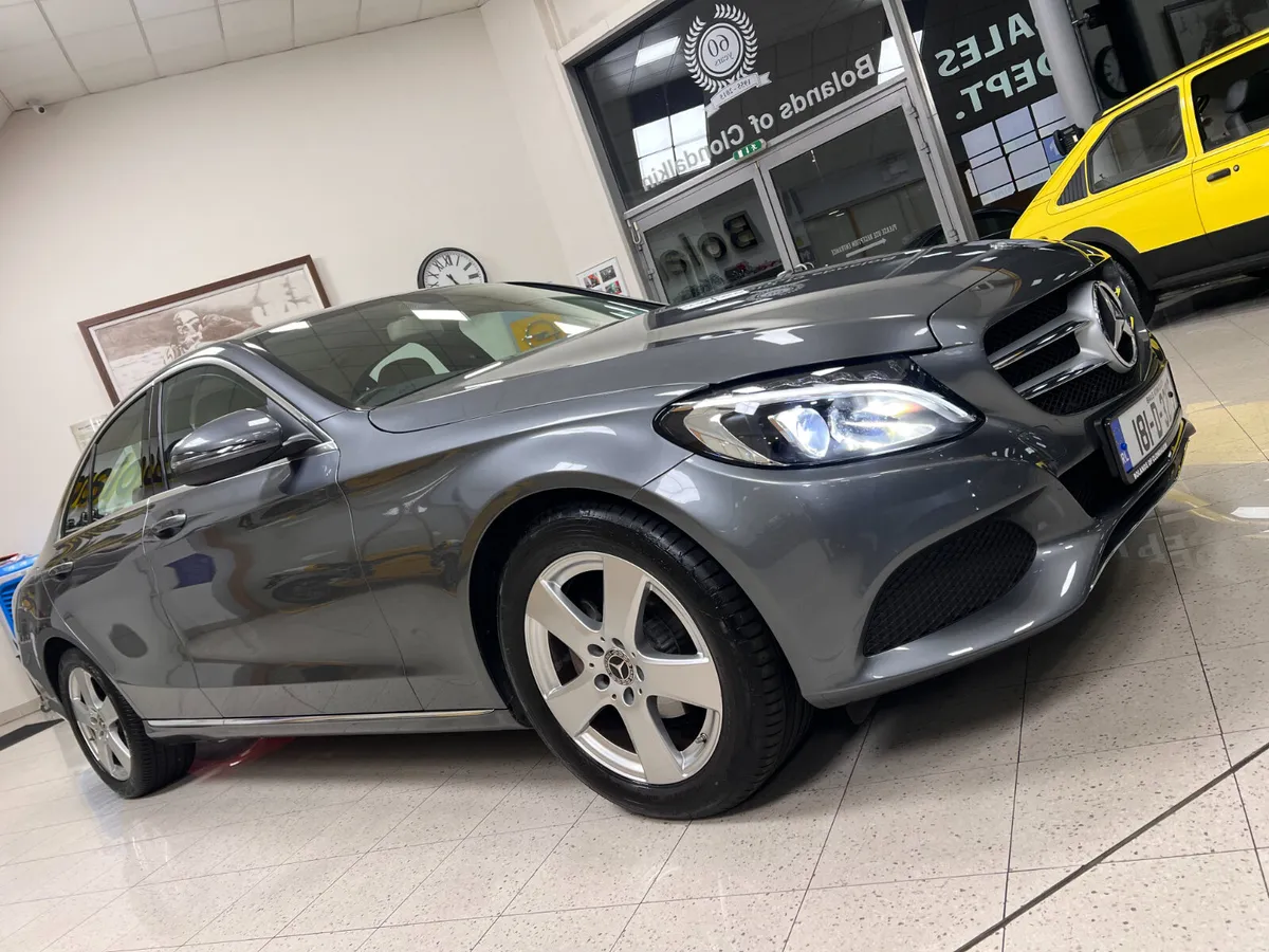 ONLY 44,000 Kms Top Spec One Owner AVANTGARDE Auto - Image 2