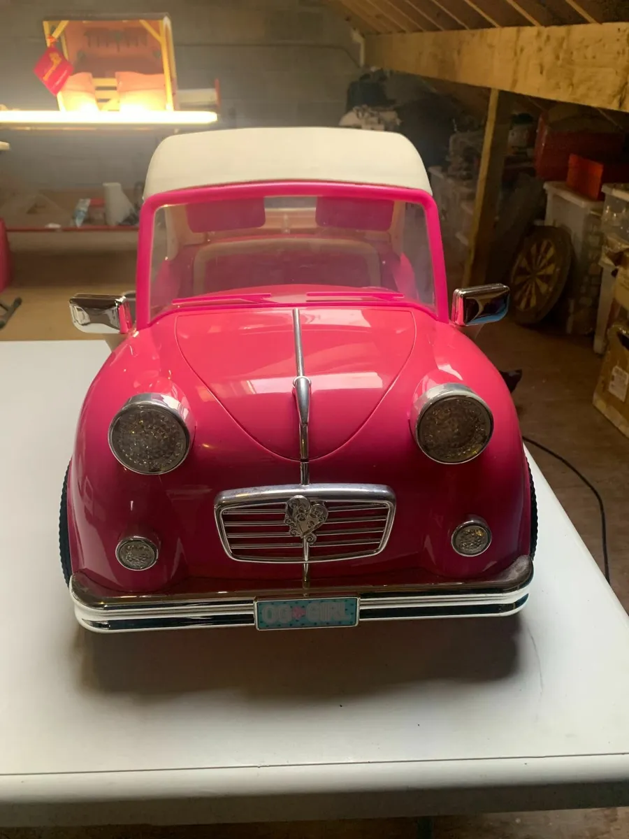 LOT 11 Girls Toy Radio Car - Image 4