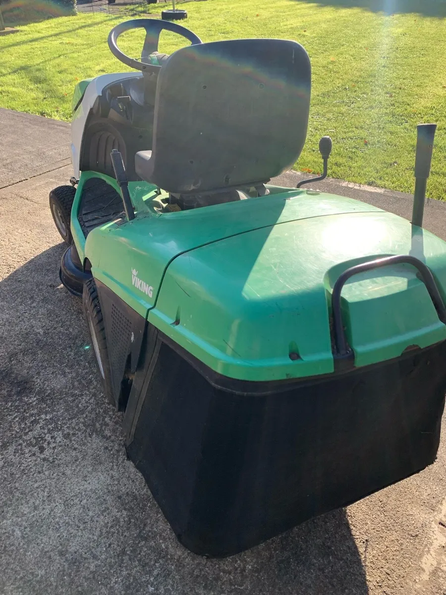 Viking mower - Image 2