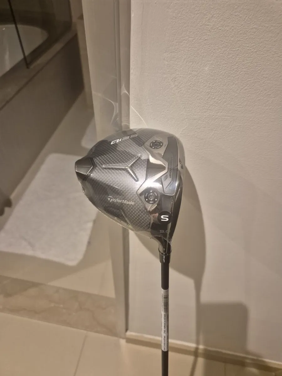 Taylormade Qi35 brand new - Image 1