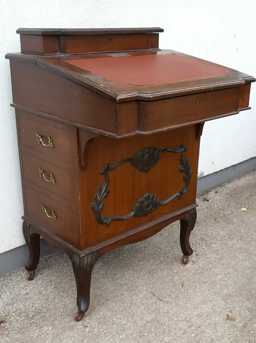 Vintage davenport - Image 2