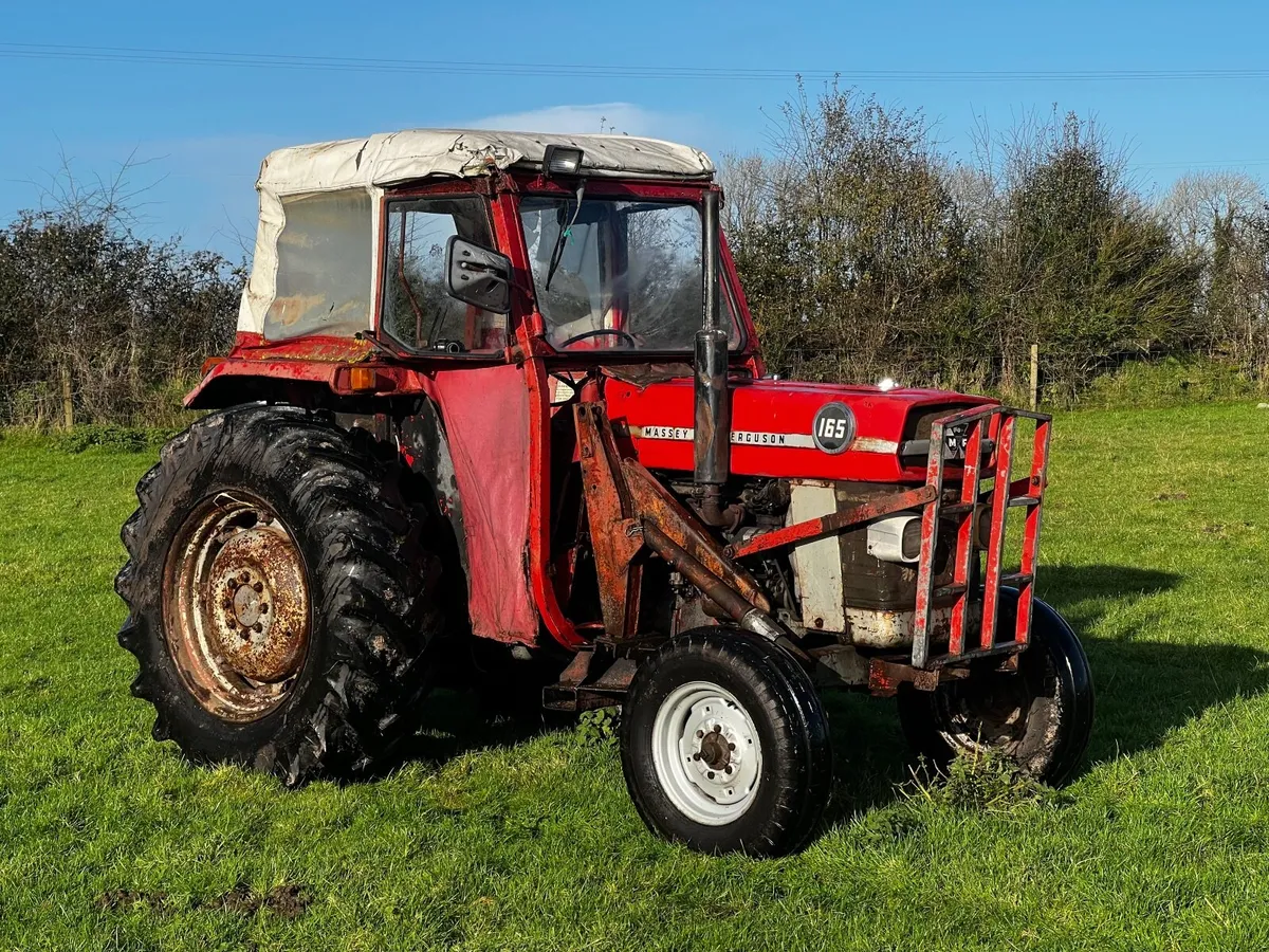 Massey Ferguson 165 - Image 1