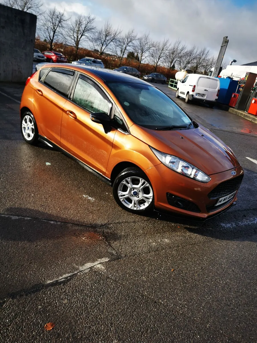 Ford Fiesta - Image 4