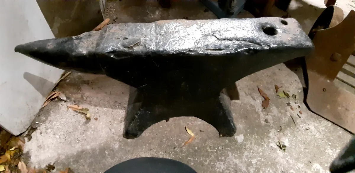 Blacksmiths anvil - Image 2