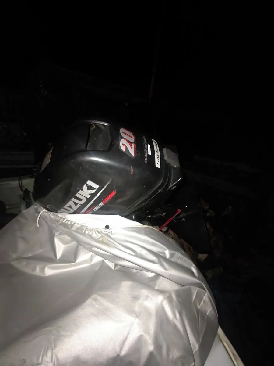 Suzuki 20hp EFI 4 stroke s-shaft electric starter - Image 4