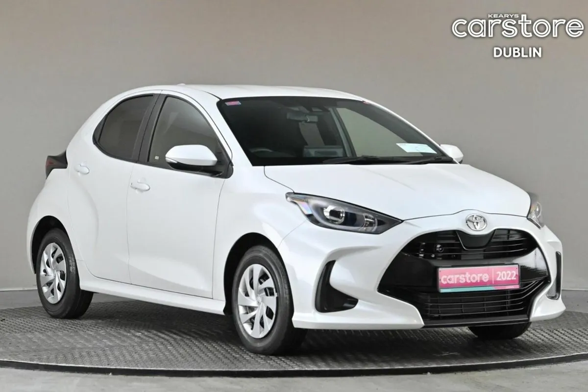 Toyota Yaris 1.0 AUTO PETROL **9"ANDROID CAR PLAYE - Image 1