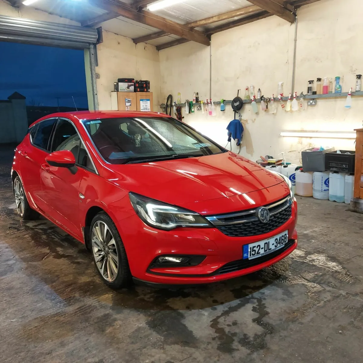 Vauxhall Astra 2015 - Image 1
