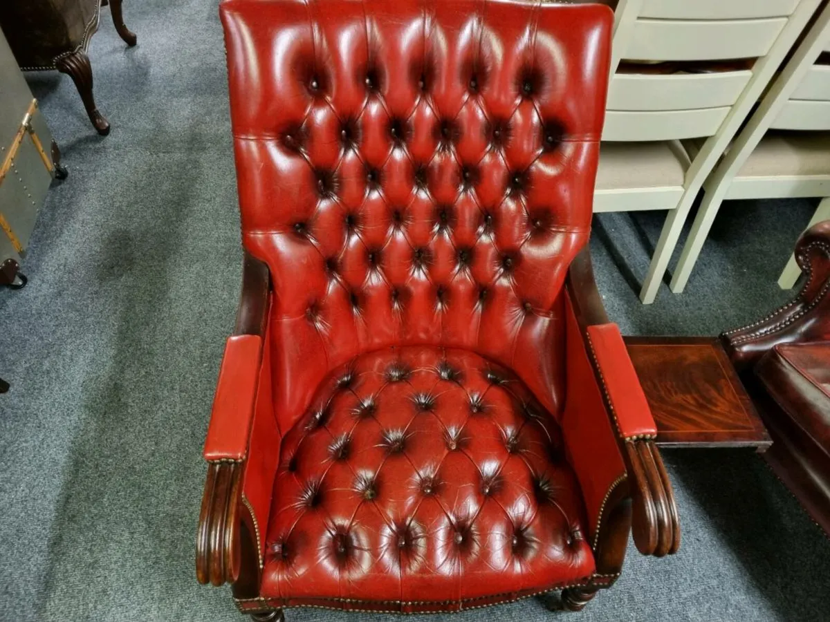Leather chairs - Image 2