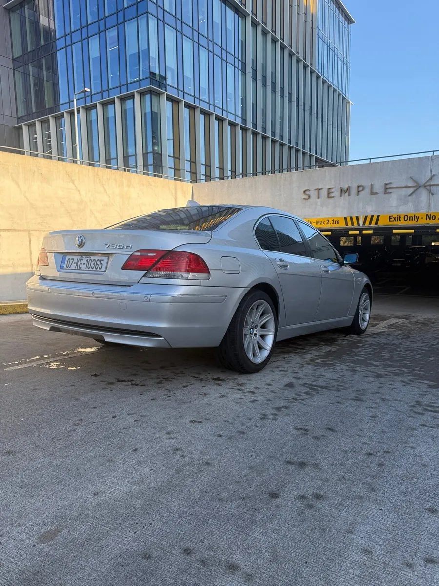 BMW 730d - Image 4