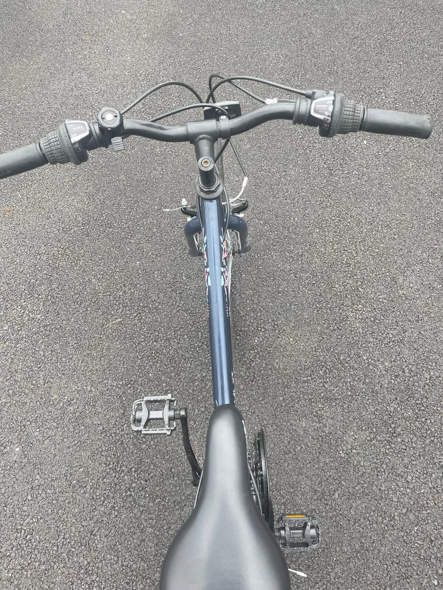 24” Apollo girls hybrid bike - Image 4