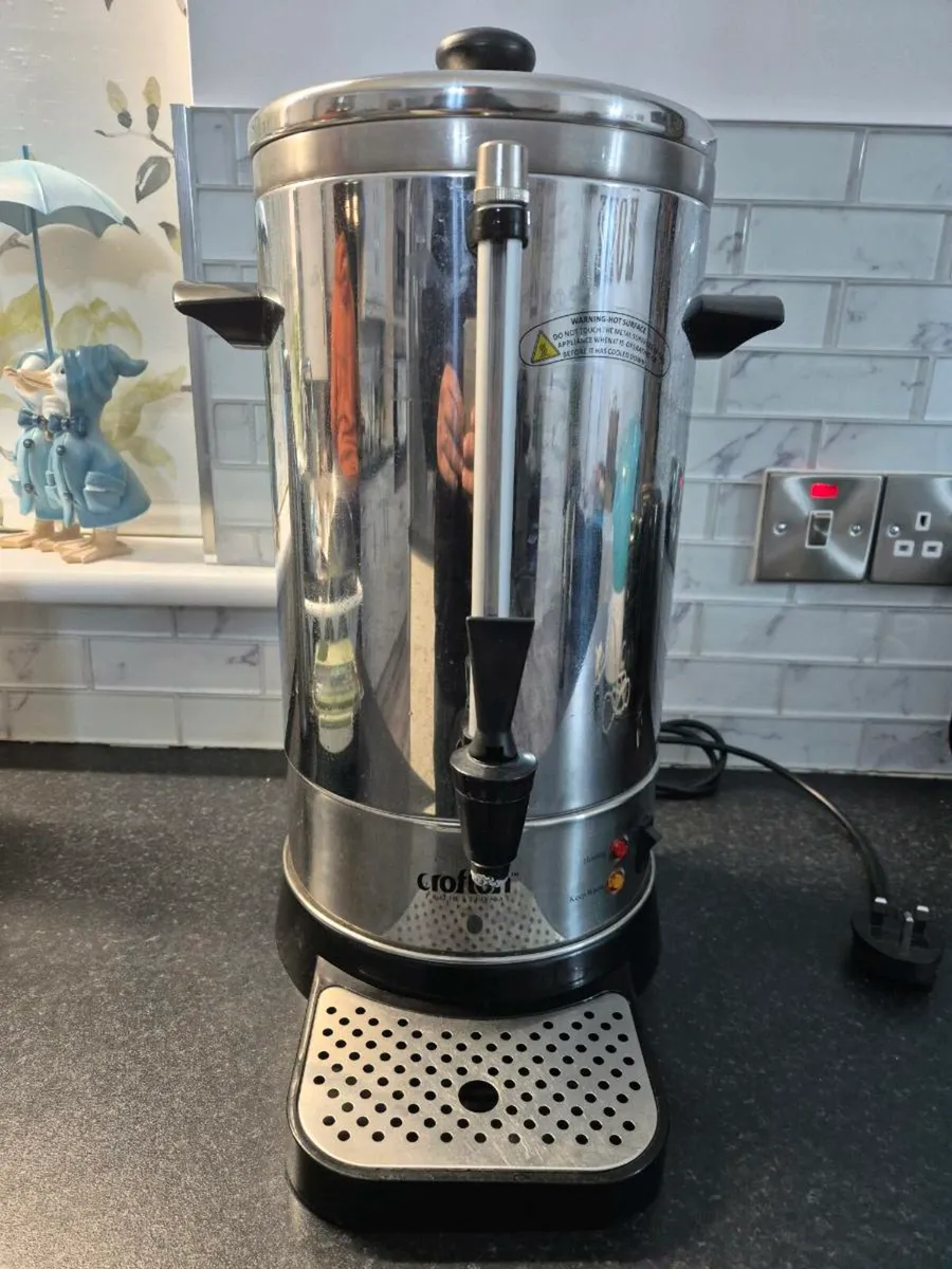 8L Hot Water Boiler, Tea Urn with Drip TraY - Image 1