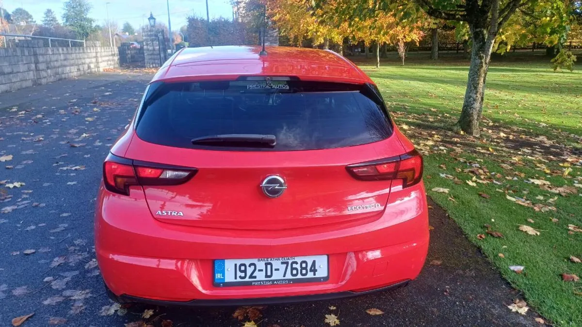 192 Opel Astra 1.6 TDCI Low Mileage - Image 2