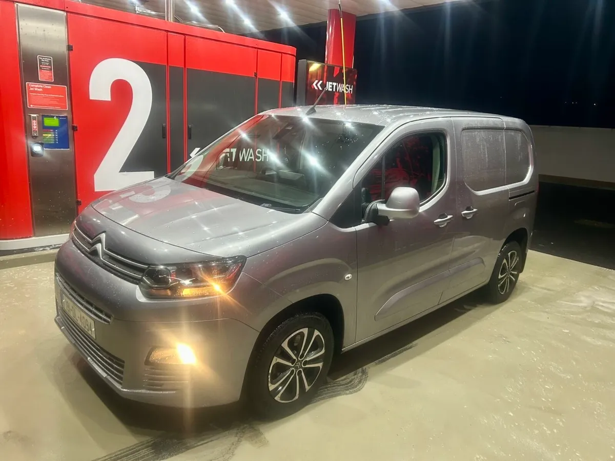 Citroen berlingo 2019 (191) €9450 - Image 3