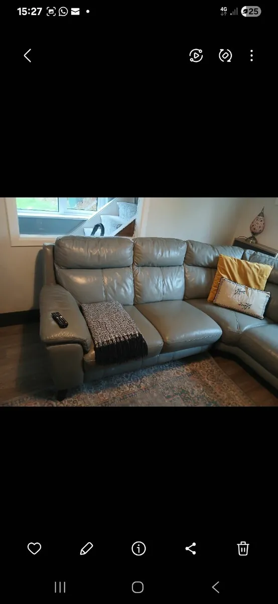 Couch - Image 2