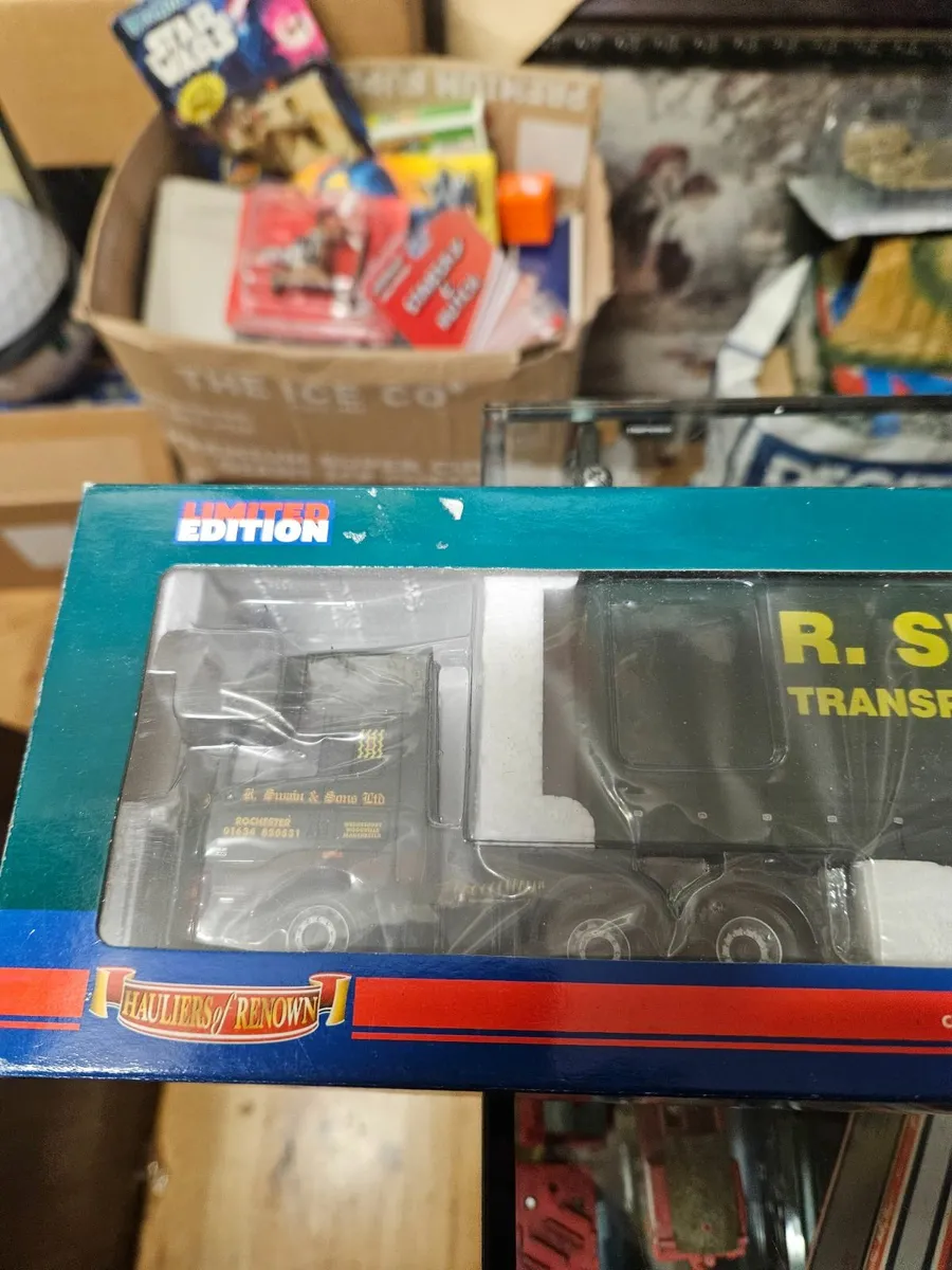 Corgi DAF Tractor unit and Trailer - Image 3