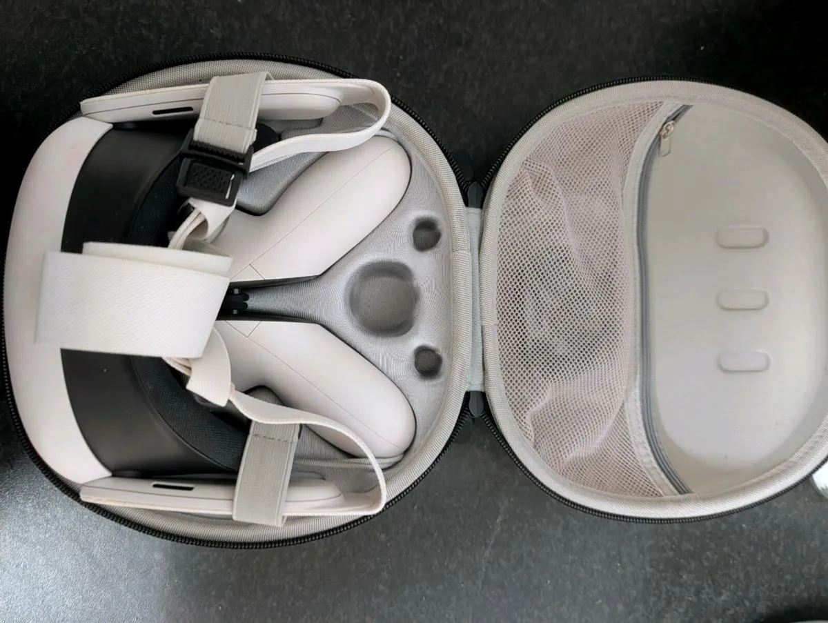 Meta Quest 3 128GB - Image 2