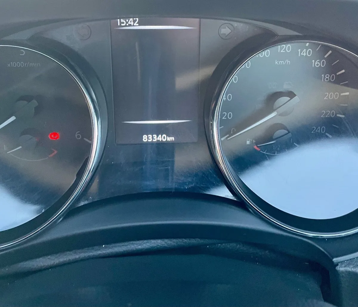 Nissan Qashqai 2017 - Image 2