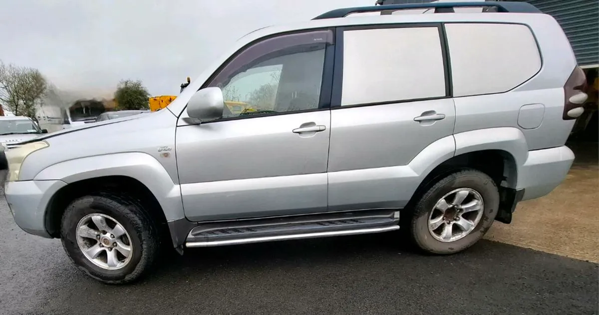 Toyota landcruiser - Image 1