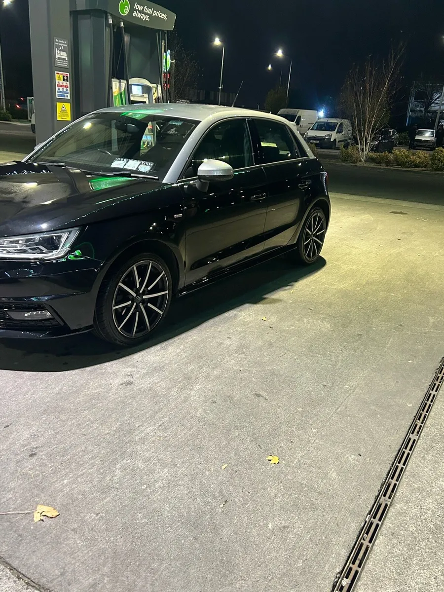 Audi A1 Sline 1.0 TFSI - Image 3