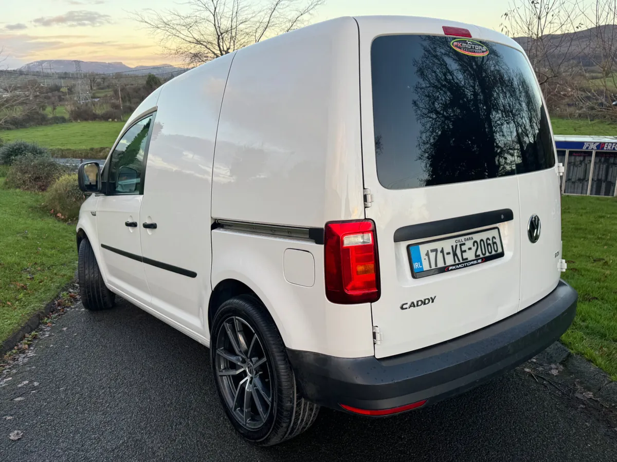 Volkswagen Caddy 2017 - Image 4
